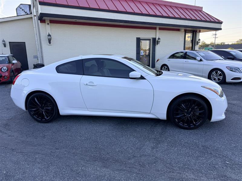 Used 2012 INFINITI G37 Journey w/ Premium Pkg RWD image 4
