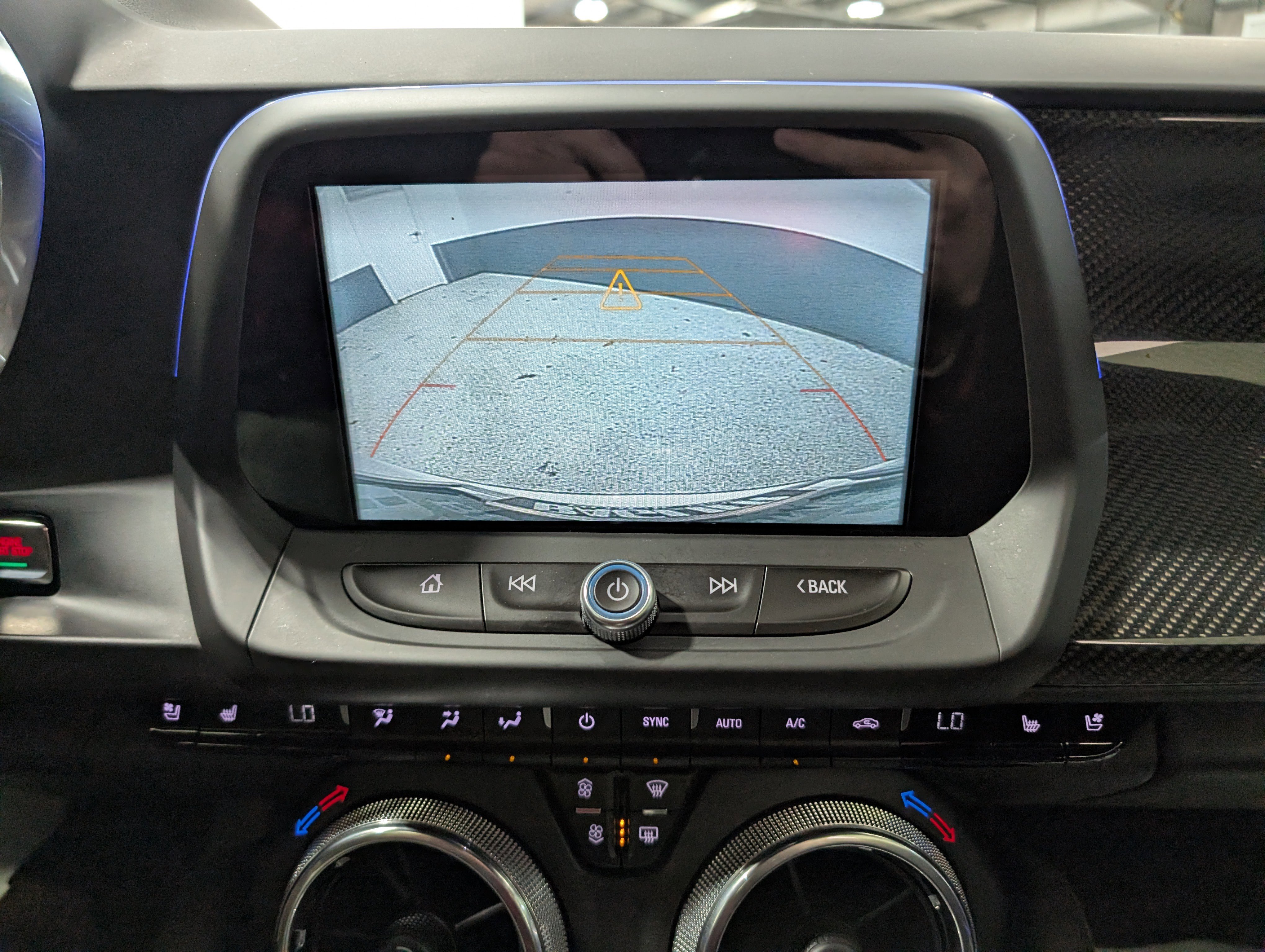 Used 2018 Chevrolet Camaro ZL1 RWD image 27