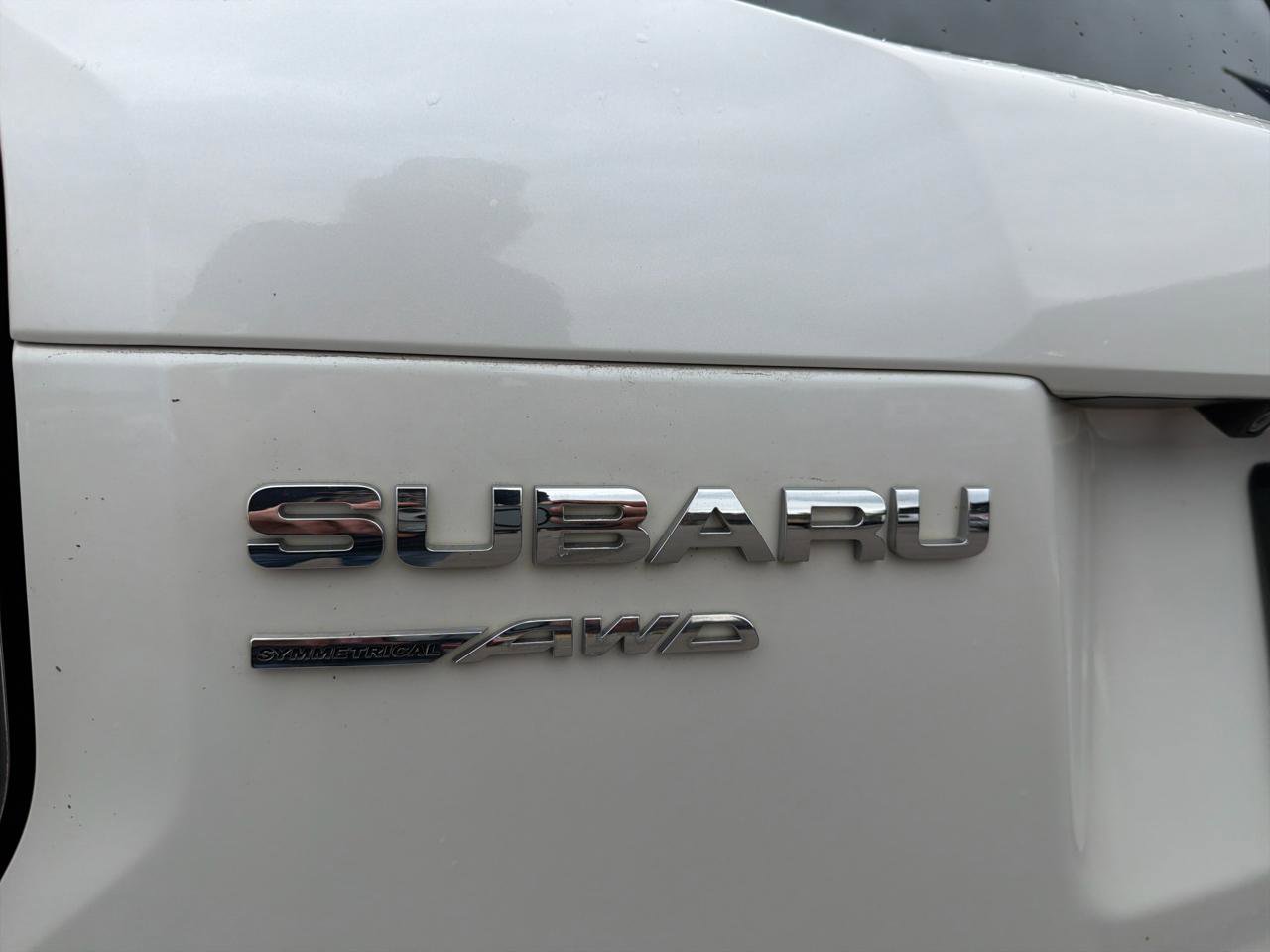 Used 2016 Subaru Forester 2.5i Premium w/ All-Weather Package AWD/4WD image 16