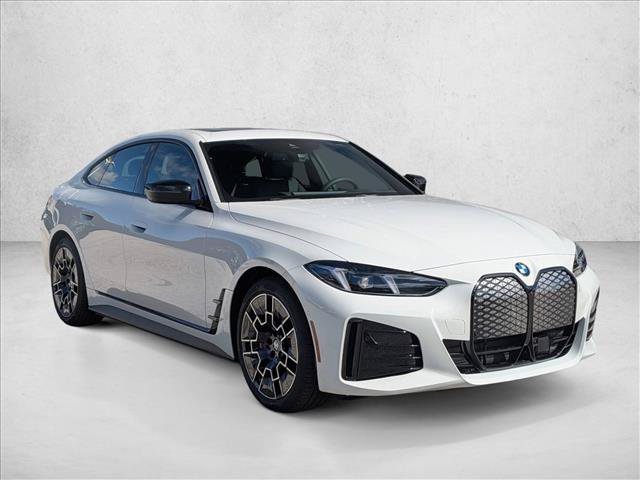 Used 2026 BMW i4 xDrive40i w/ M Sport Package AWD/4WD image 7