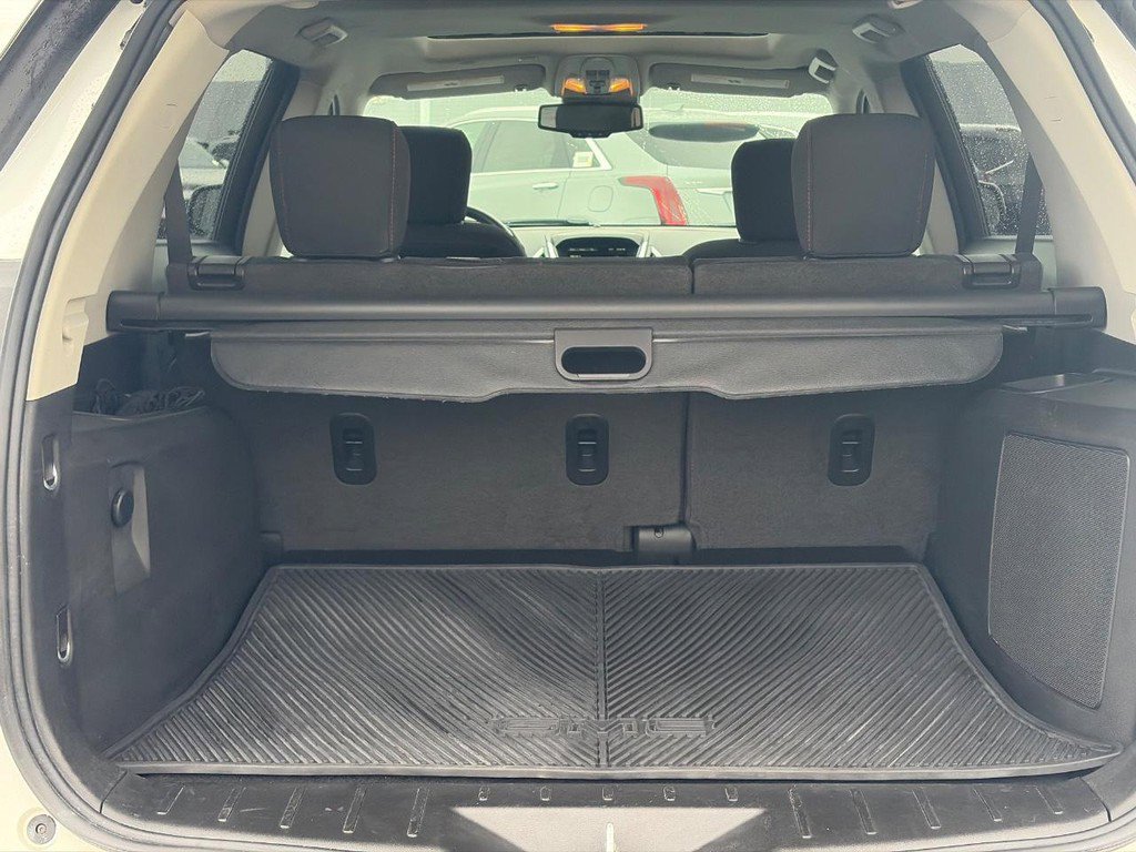 Used 2017 GMC Terrain SLE w/ Convenience Package image 7