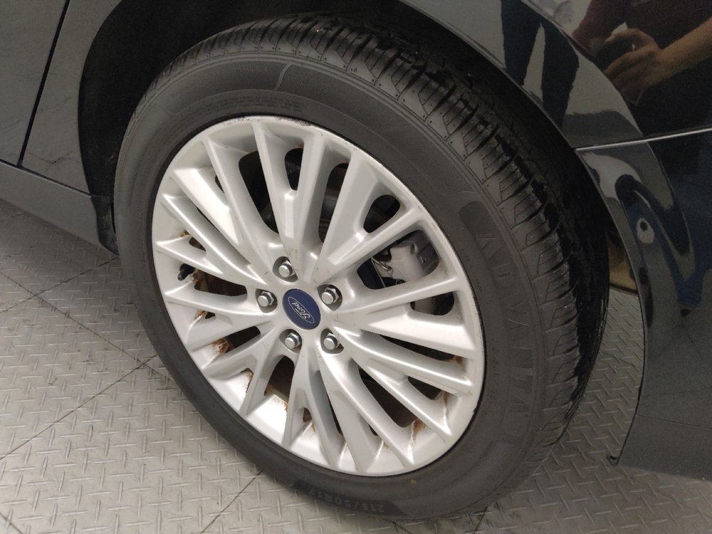 Used 2018 Ford Focus Titanium image 31