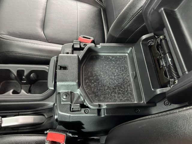 Used 2021 Jeep Wrangler Unlimited Sahara image 29