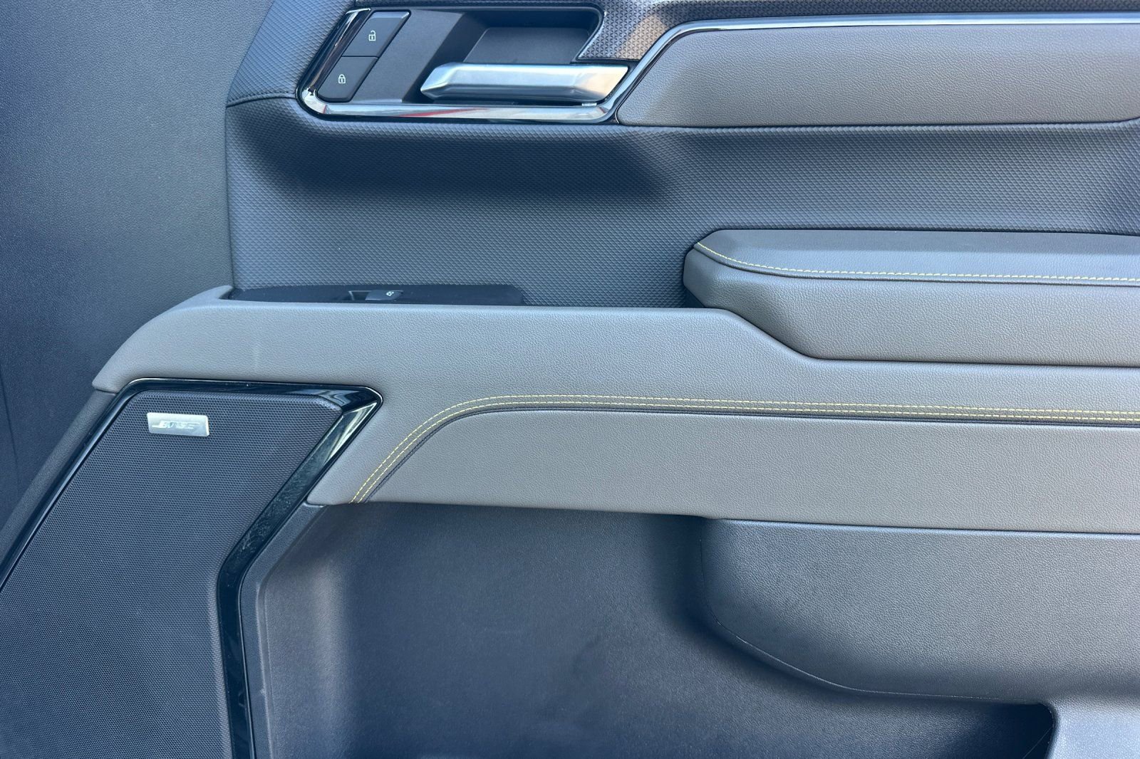 Certified 2023 Chevrolet Silverado 1500 ZR2 w/ Technology Package image 21