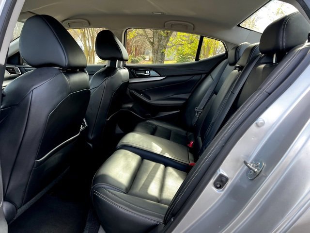 Used 2018 Nissan Maxima 3.5 SV image 17