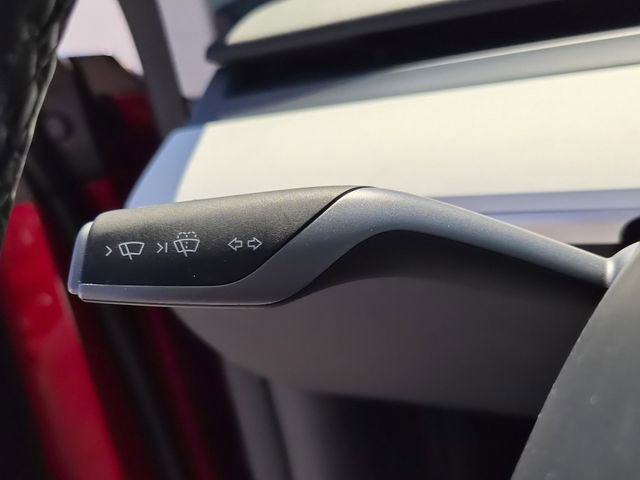 Used 2024 Tesla Model Y Long Range image 24