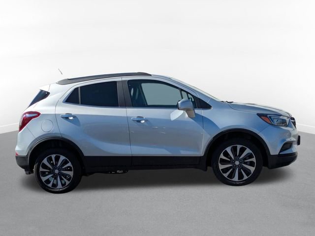 Used 2022 Buick Encore Preferred w/ Safety Package image 2