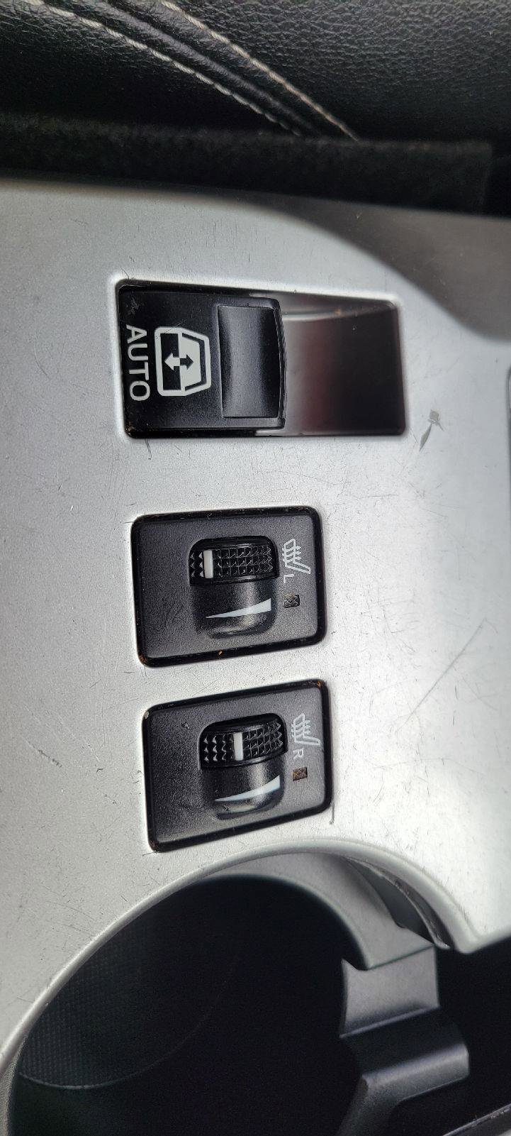 Used 2018 Toyota 4Runner SR5 Premium image 18