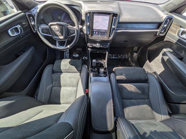 Certified 2023 Volvo C40 P8 Recharge Ultimate w/ Protection Package Premier AWD/4WD image 18