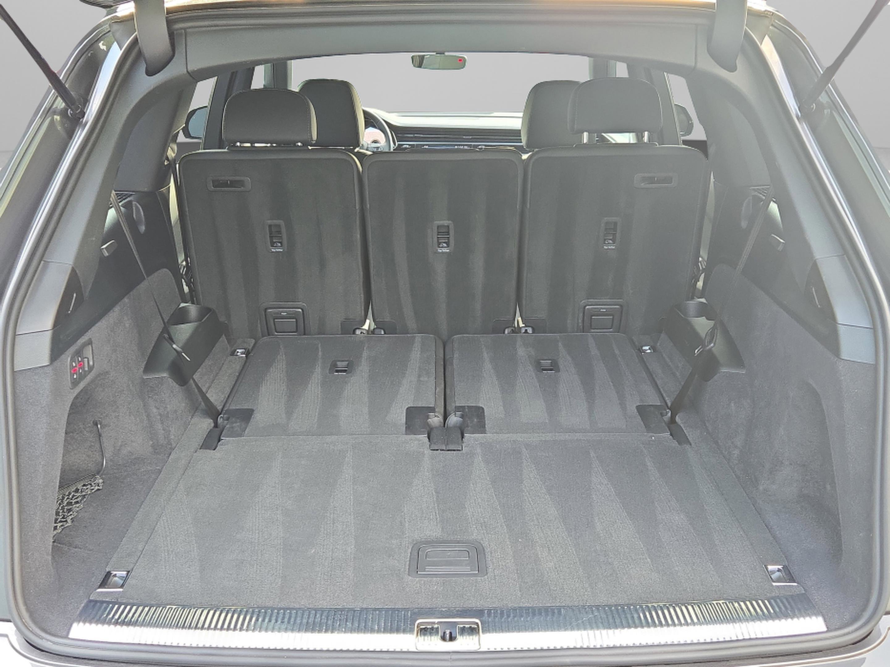Used 2025 Audi Q7 2.0T Premium w/ Convenience Package image 32