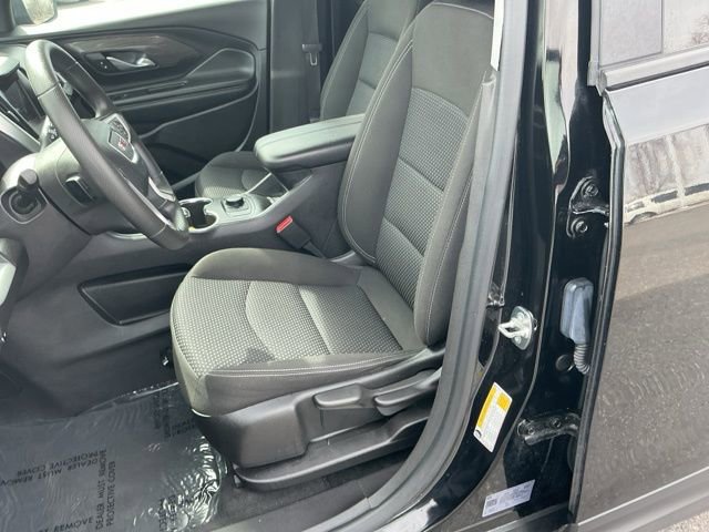 Used 2024 GMC Terrain SLE image 10
