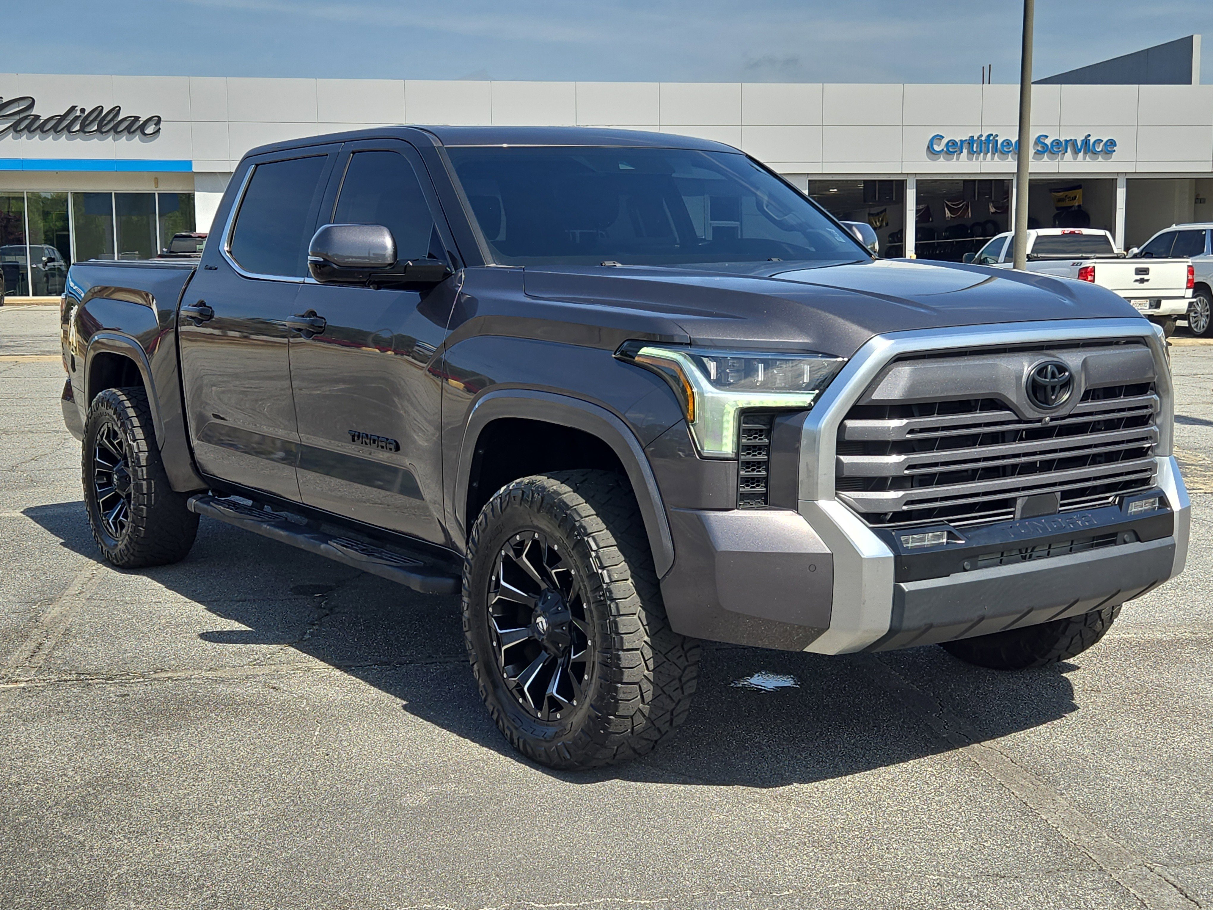 Used 2022 Toyota Tundra Limited image 4