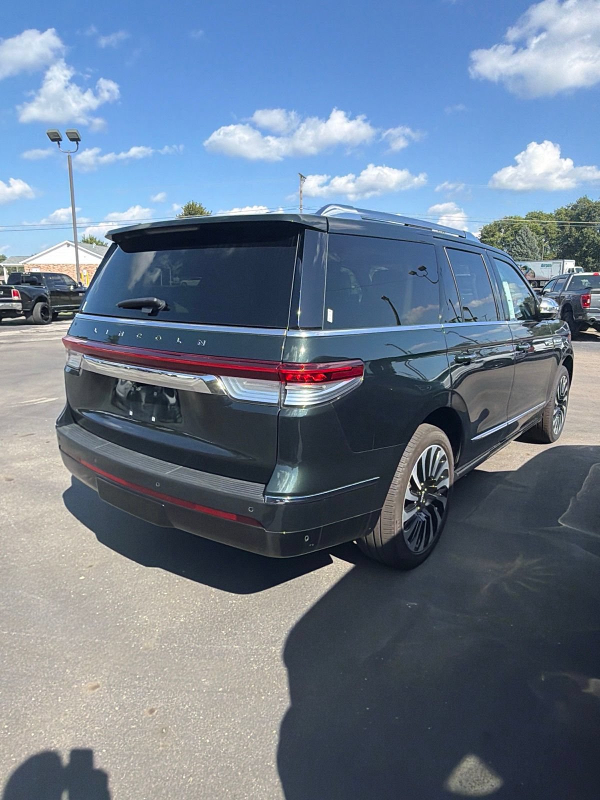 Used 2024 Lincoln Navigator Black Label AWD/4WD image 6