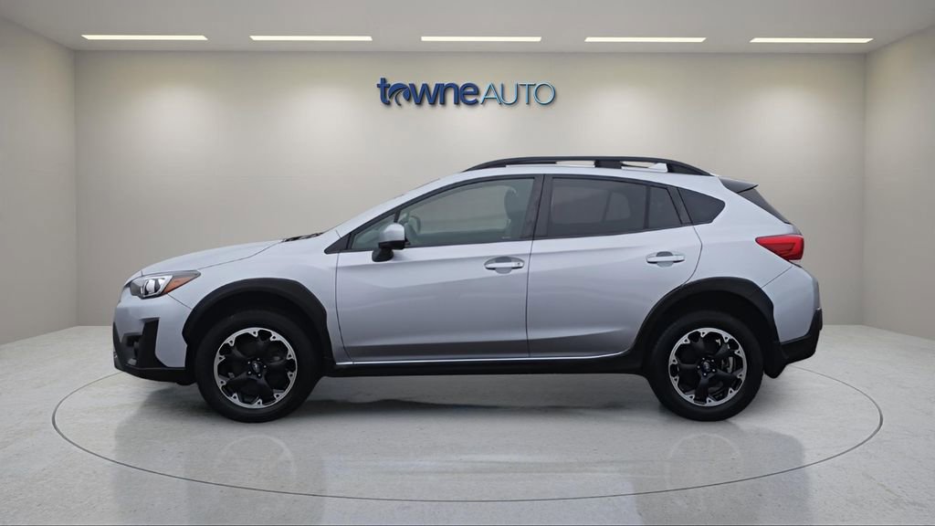 Used 2023 Subaru Crosstrek 2.0i Premium image 2