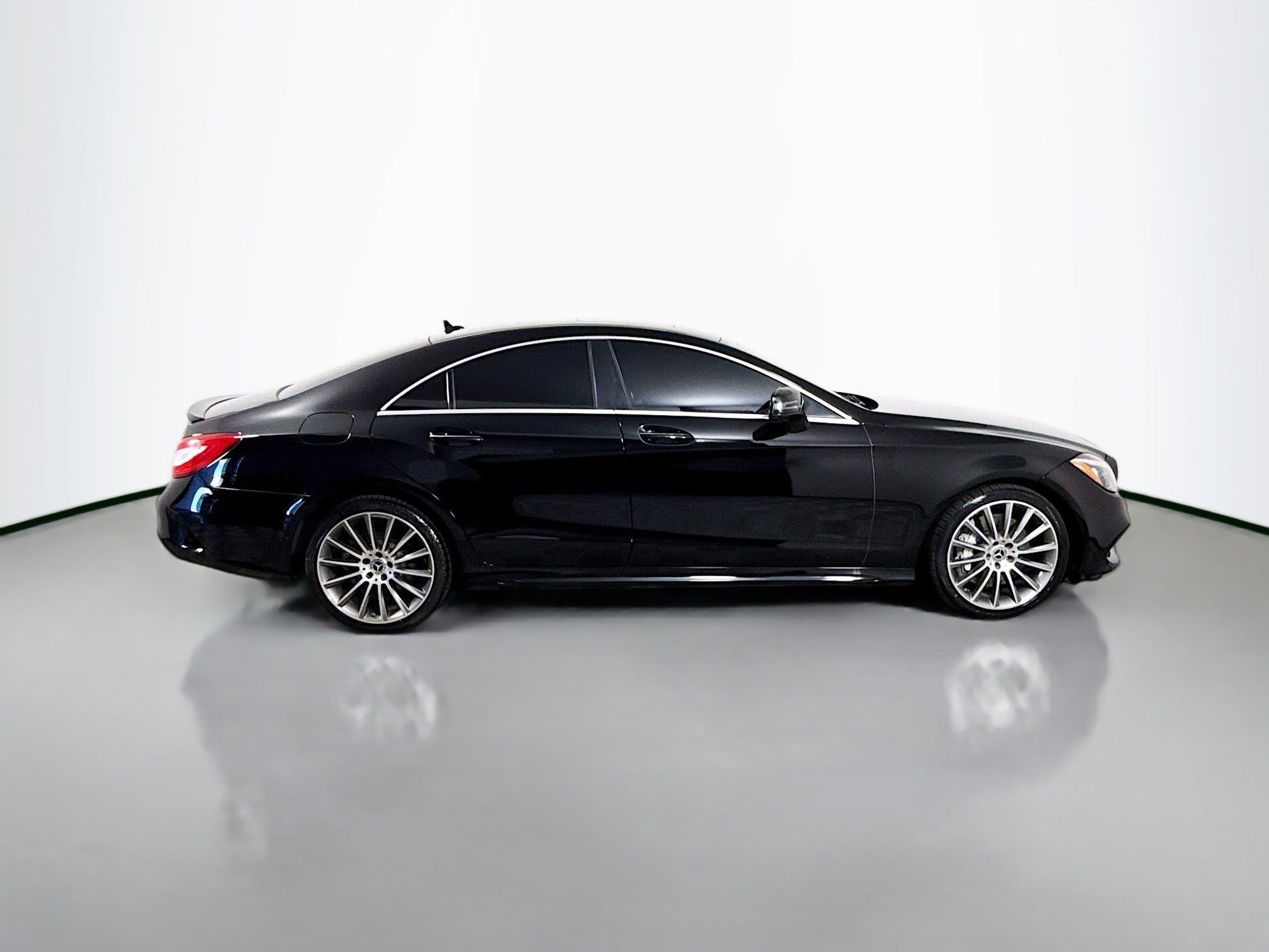 Used 2018 Mercedes-Benz CLS 550 image 11