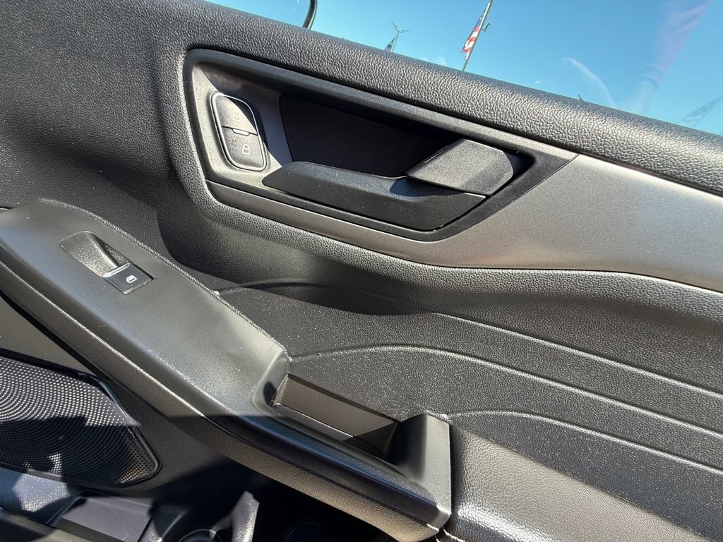 Used 2024 Ford Escape Active AWD/4WD image 43
