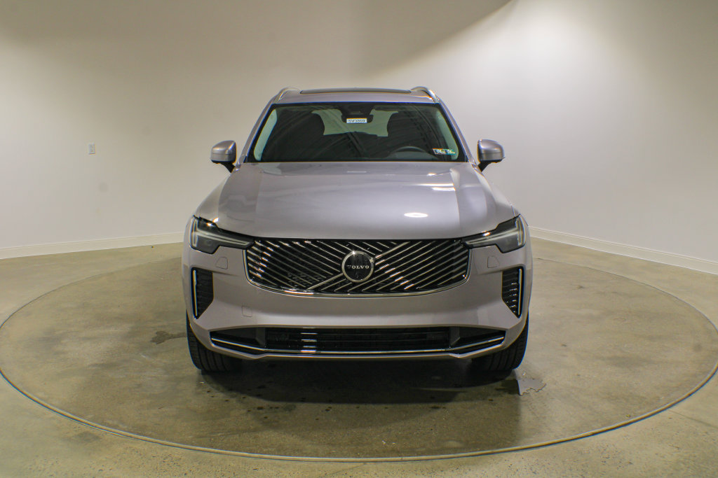 New 2026 Volvo XC90 B6 Plus w/ Protection Package AWD/4WD image 8