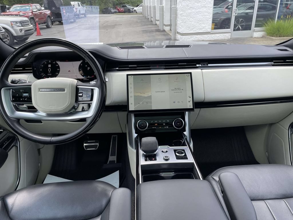 Certified 2023 Land Rover Range Rover SE AWD/4WD image 23