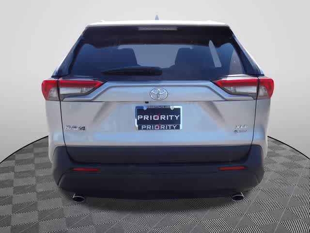 Certified 2025 Toyota RAV4 XLE AWD/4WD image 3