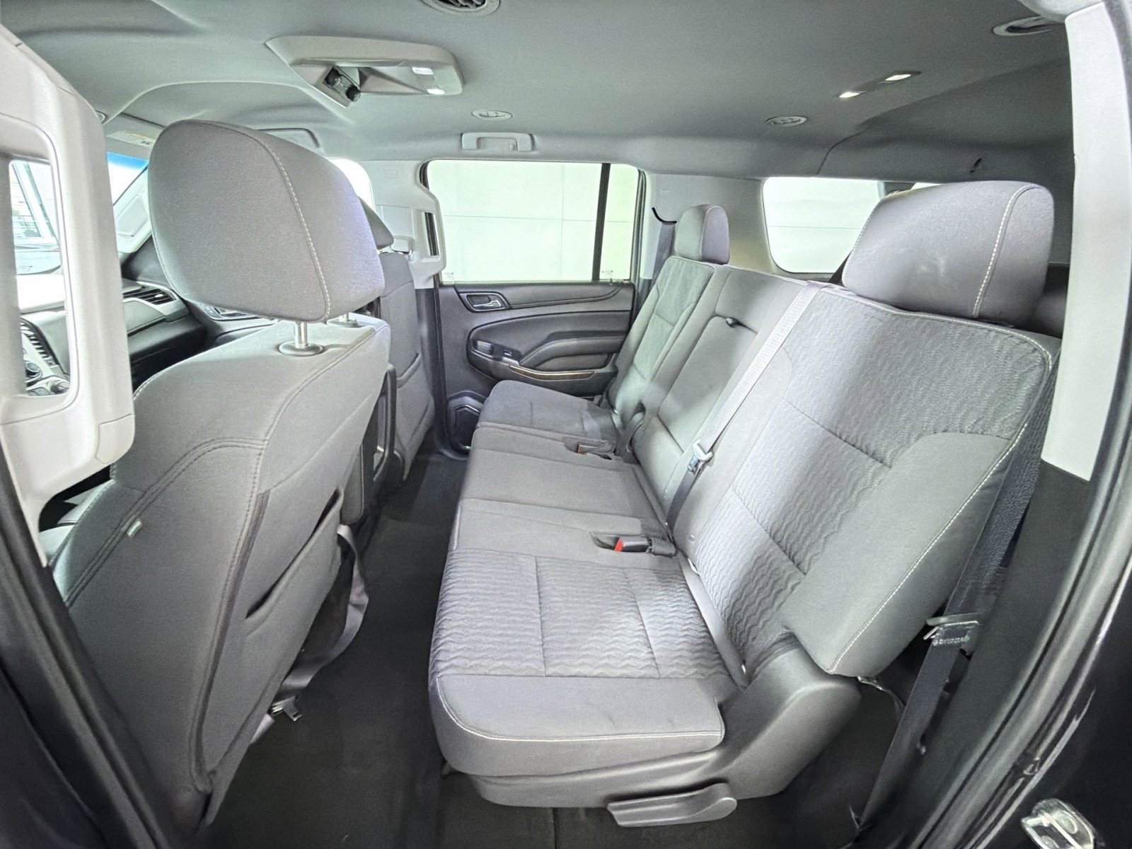 Used 2016 Chevrolet Suburban LS image 23