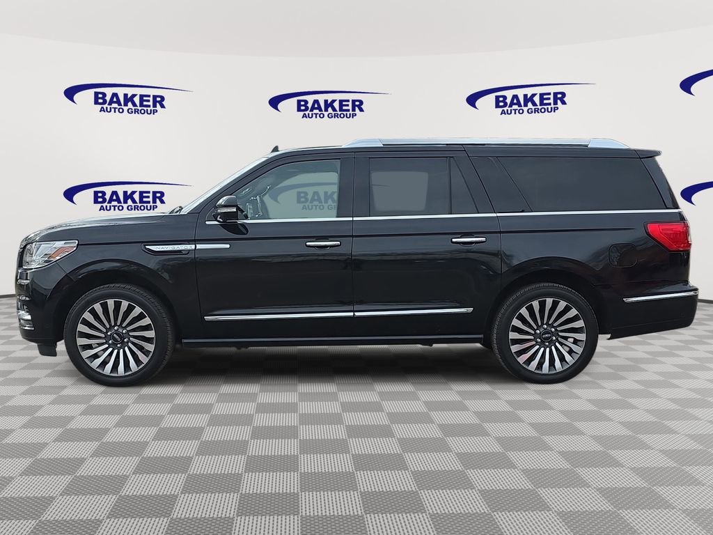 Used 2019 Lincoln Navigator L Reserve AWD/4WD image 4
