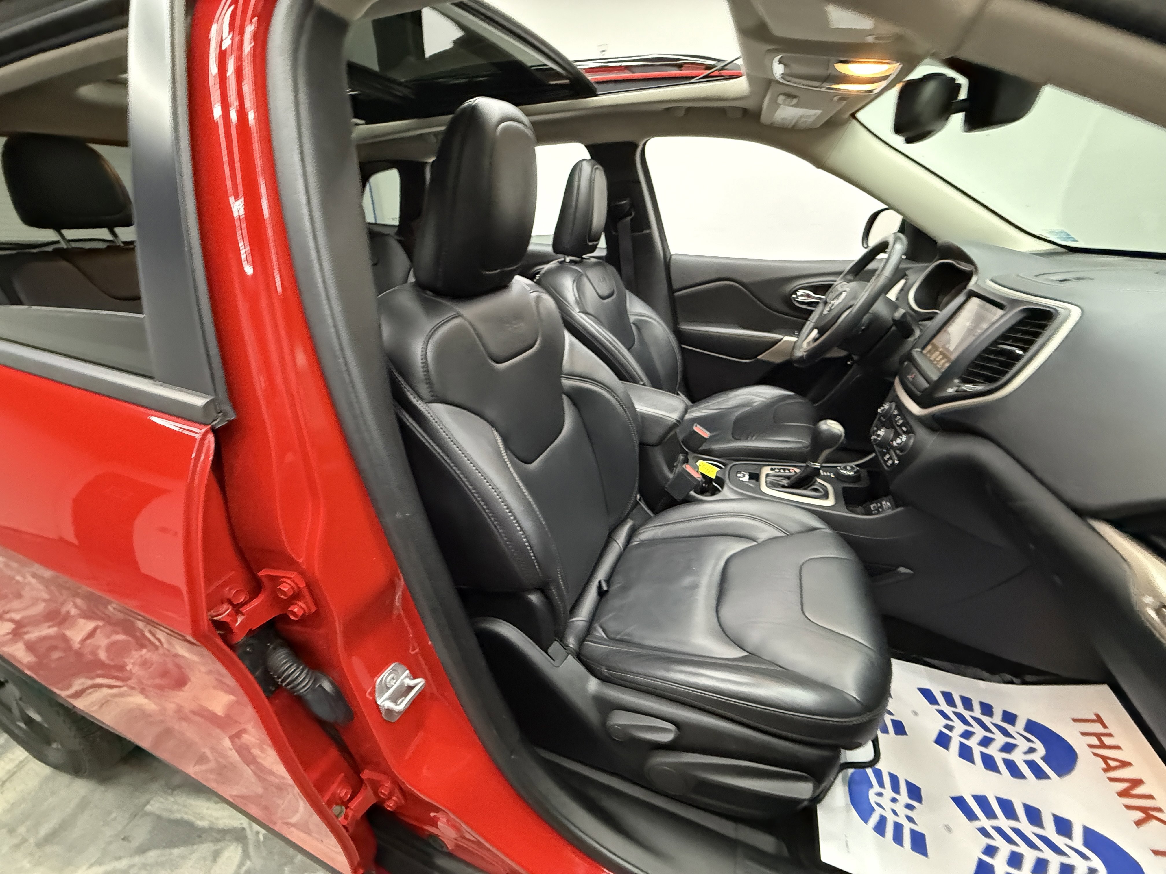 Used 2017 Jeep Cherokee High Altitude image 21