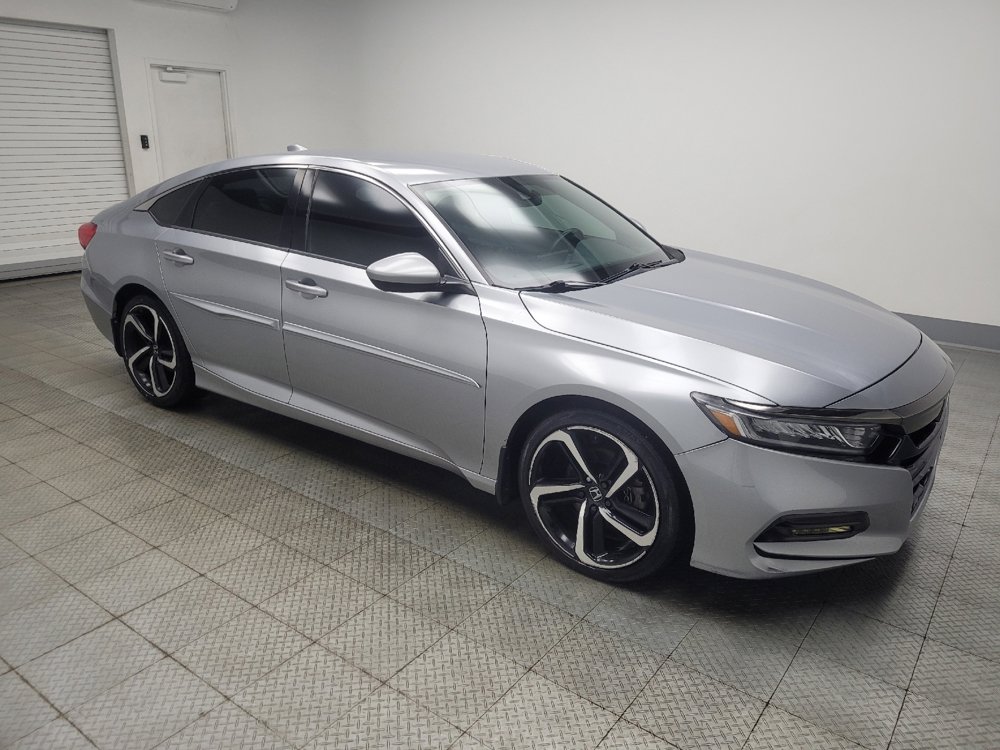 Used 2018 Honda Accord Sport image 11