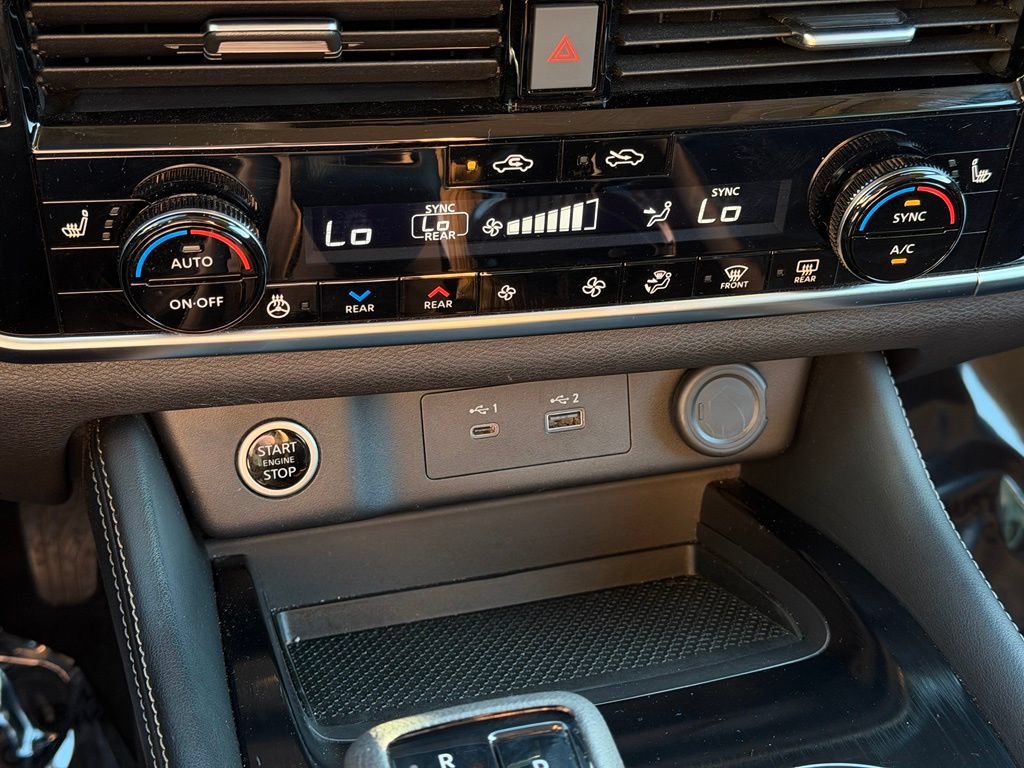 Certified 2023 Nissan Rogue SL w/ SL Premium Package FWD image 29