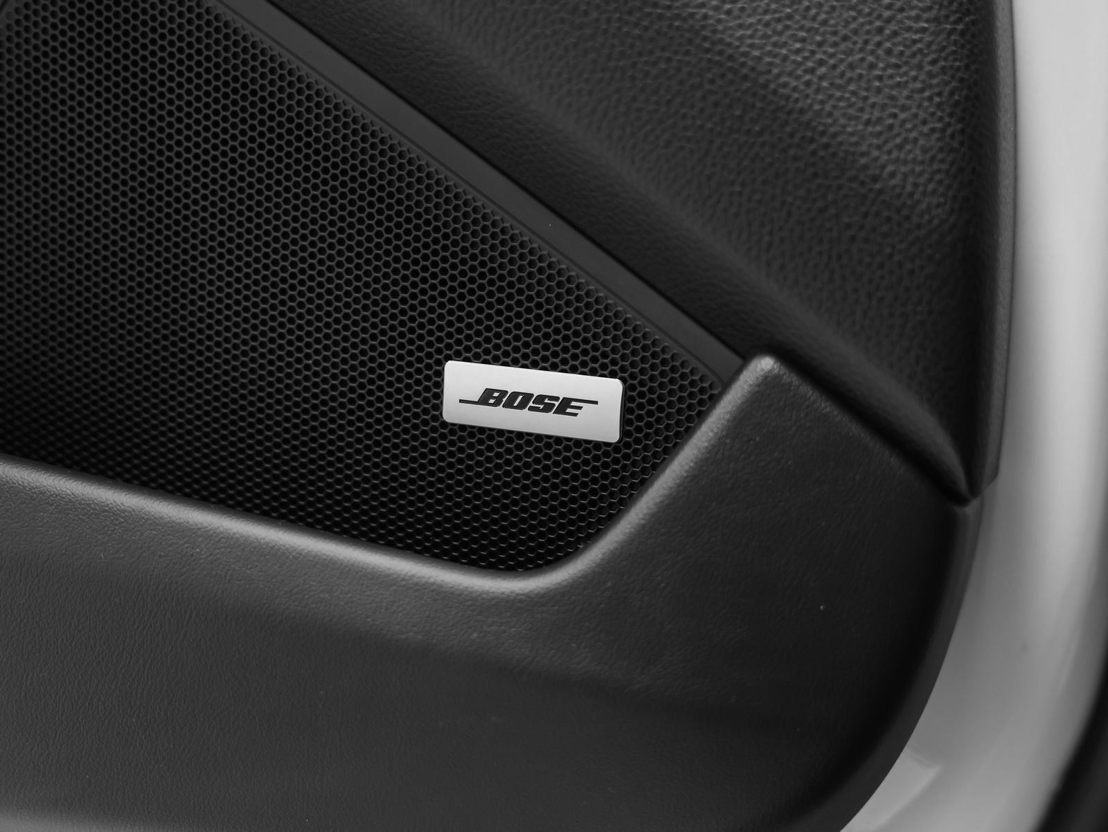 Certified 2021 Porsche 911 Carrera RWD image 43