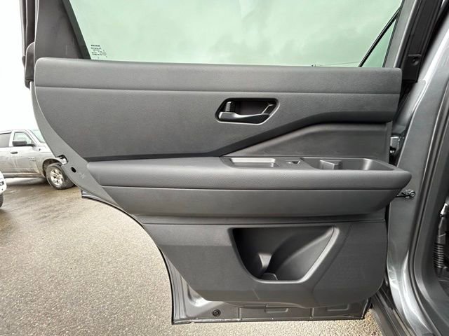 New 2026 Nissan Pathfinder SV image 35