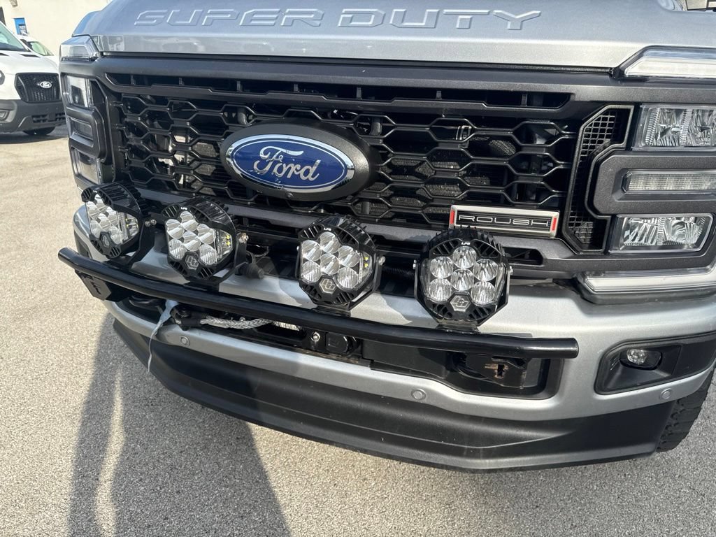 Used 2024 Ford F350 Lariat w/ Lariat Ultimate Package AWD/4WD image 55