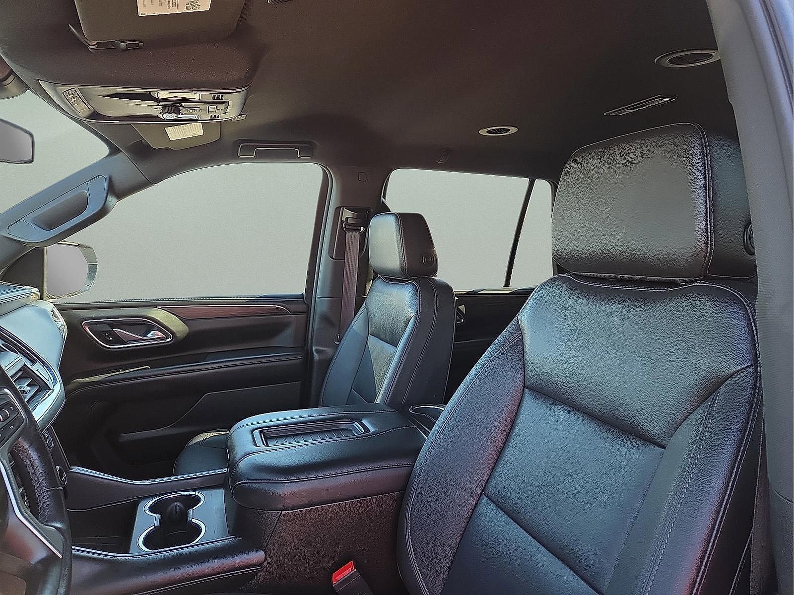 Used 2022 Chevrolet Tahoe Z71 w/ Luxury Package image 13