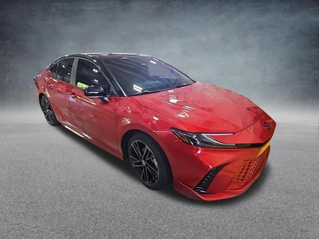 Used 2025 Toyota Camry XSE AWD/4WD image 2