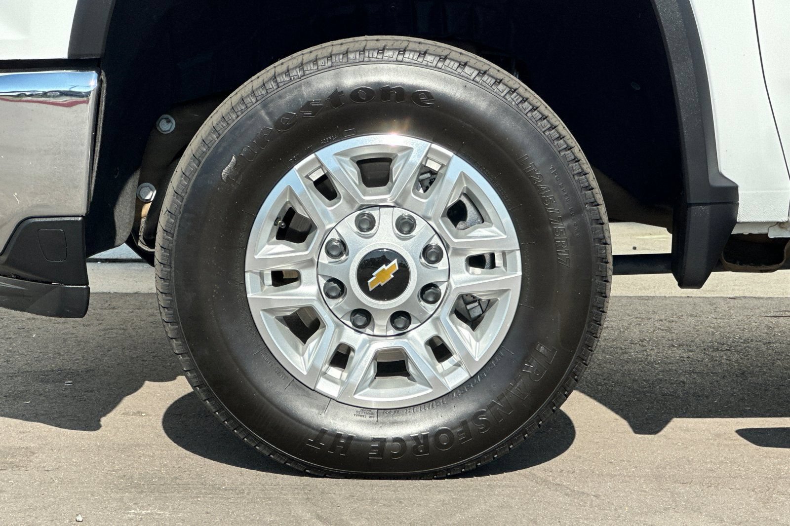 Used 2025 Chevrolet Silverado 2500 LT w/ Convenience Package AWD/4WD image 36