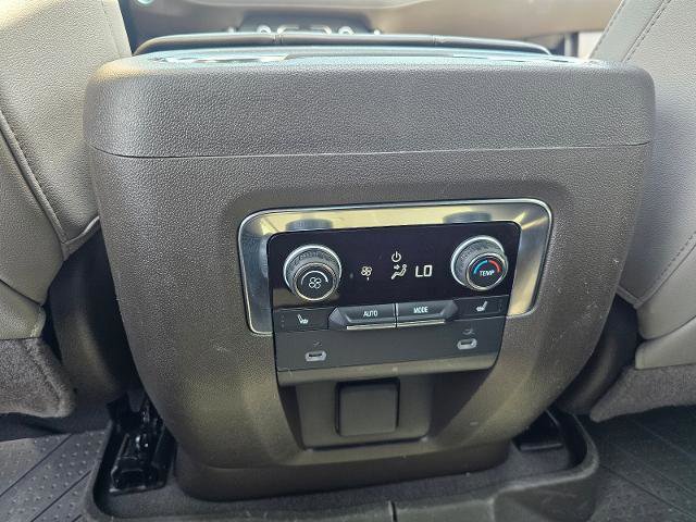 Used 2022 Chevrolet Tahoe LT w/ Luxury Package RWD image 55