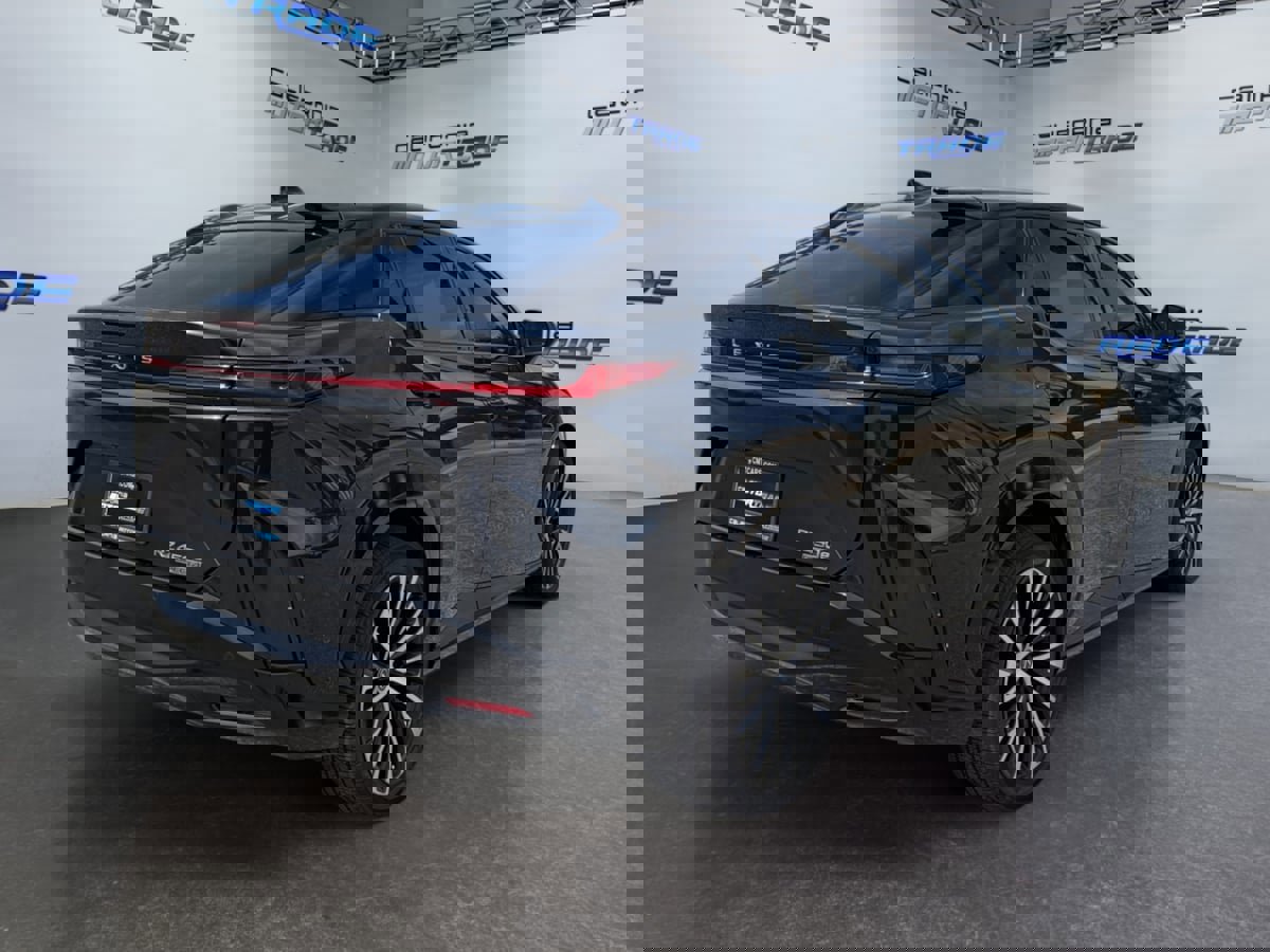 Used 2023 Lexus RZ 450e Premium w/ Accessory Package (Z1) image 5