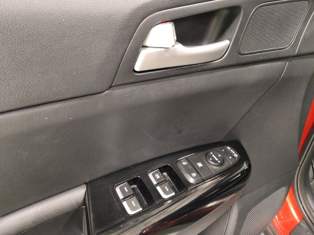 Used 2022 Kia Sportage EX image 27