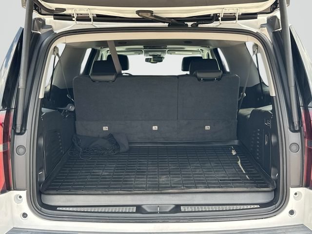 Used 2020 Chevrolet Suburban Premier AWD/4WD image 19