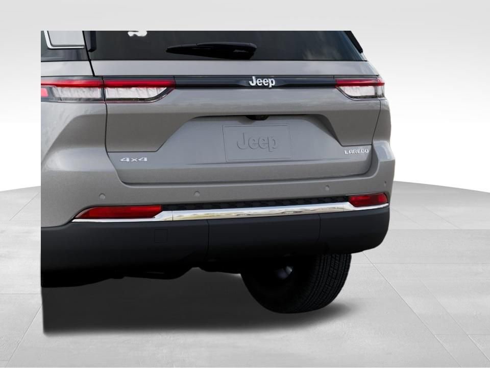 New 2026 Jeep Grand Cherokee Laredo X AWD/4WD image 14