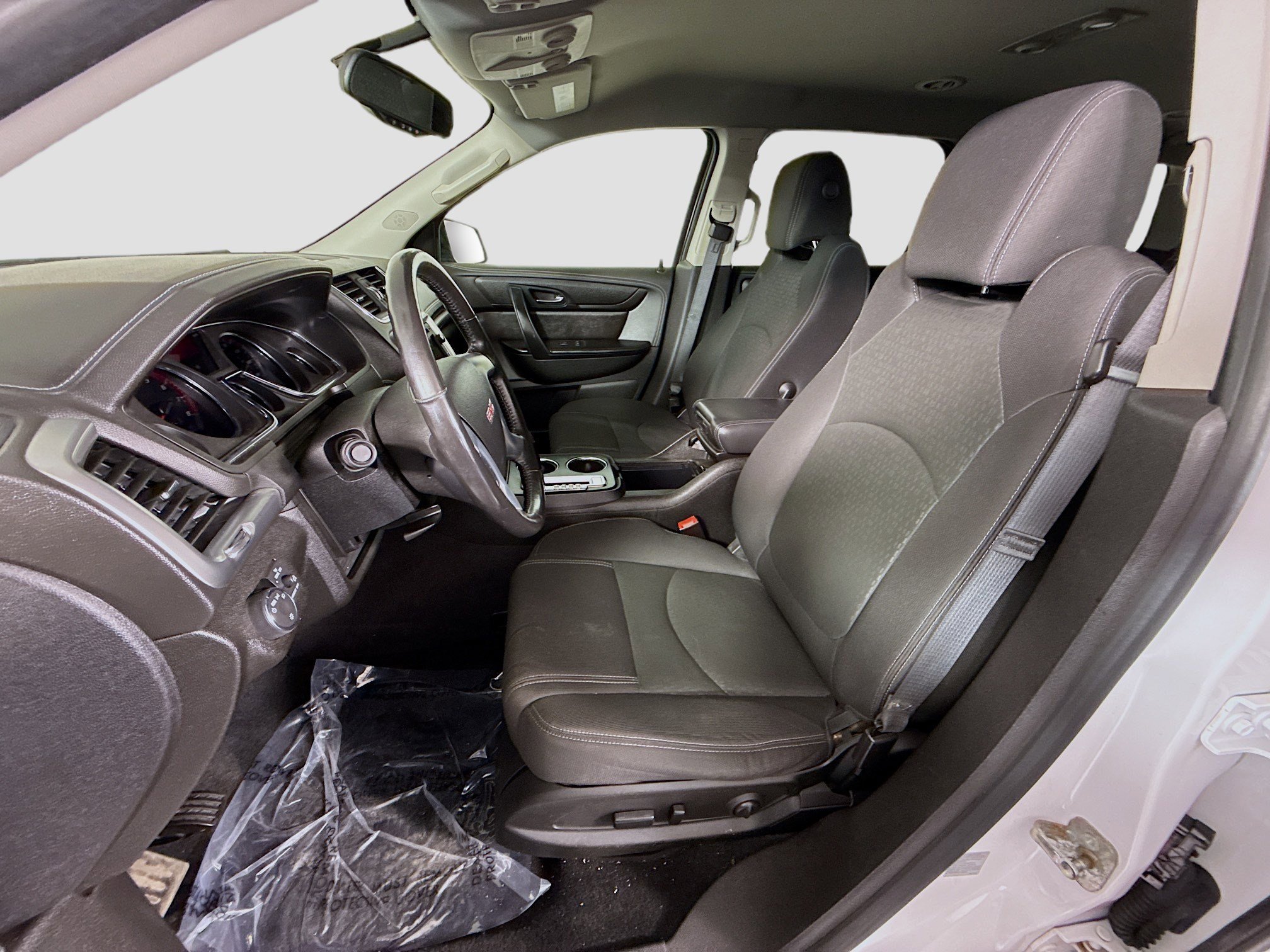 Used 2016 GMC Acadia SLE image 21