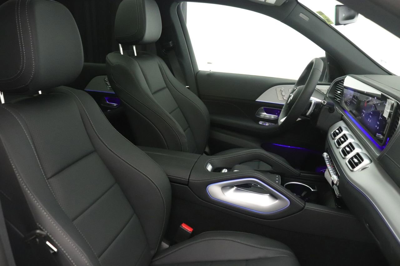 New 2026 Mercedes-Benz GLS 450 4MATIC image 14
