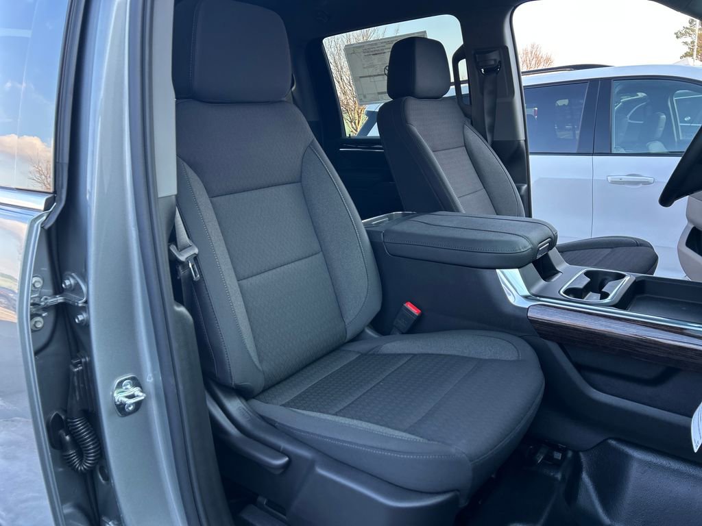 New 2026 GMC Sierra 3500 SLE w/ SLE Convenience Package image 36