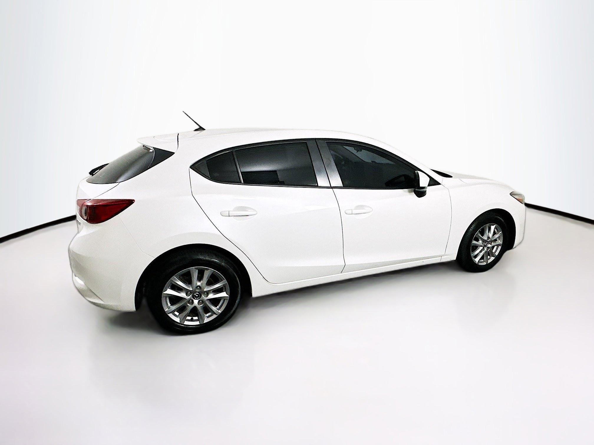 Used 2017 MAZDA MAZDA3 Sport image 10