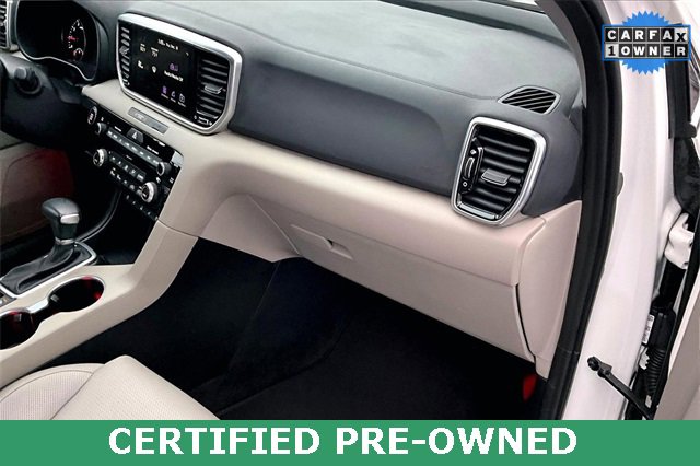 Certified 2022 Kia Sportage EX w/ EX Technology Package image 16