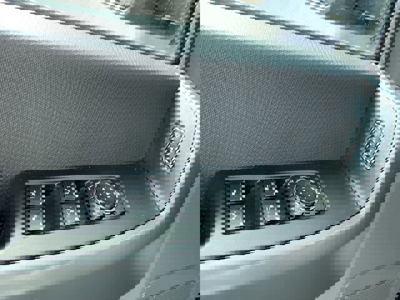 Used 2023 Ford F150 XLT image 13