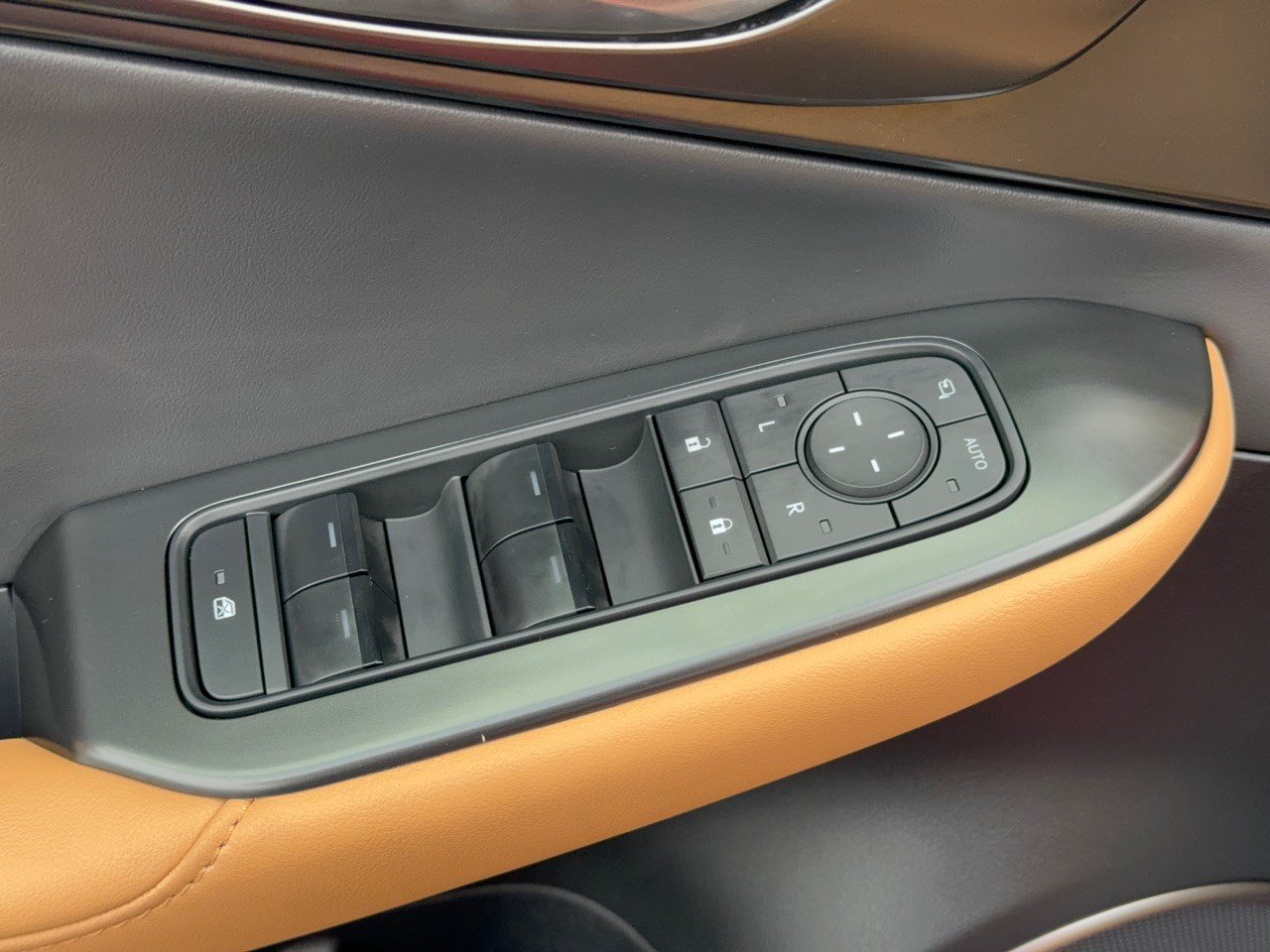 New 2026 Lexus IS 350 F Sport AWD/4WD image 15
