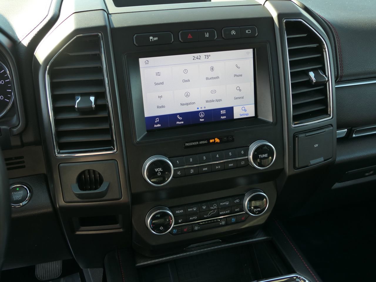 Used 2021 Ford Expedition Limited image 24