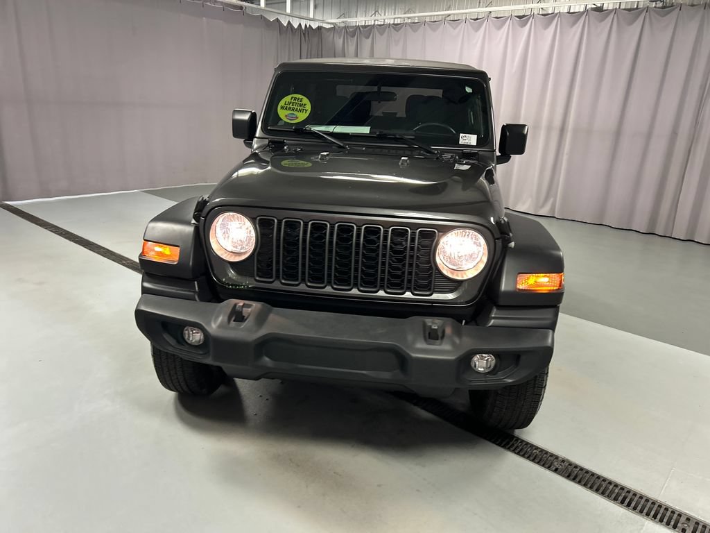 Used 2024 Jeep Wrangler Sport AWD/4WD video 2