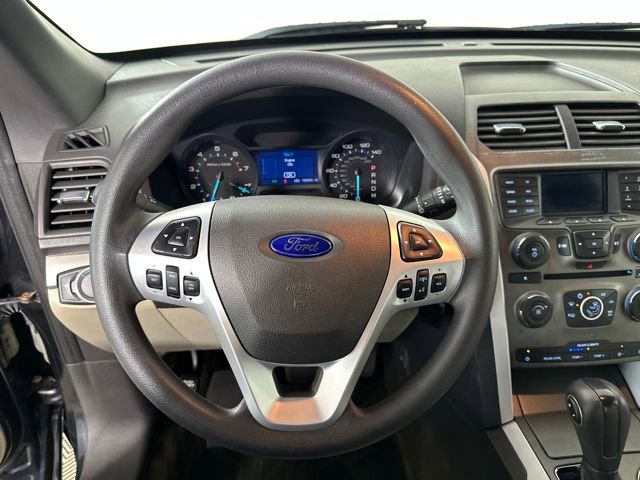 Used 2013 Ford Explorer Base image 14
