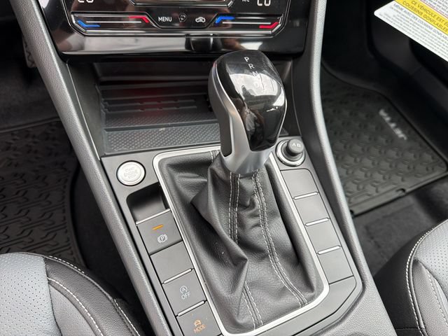 New 2026 Volkswagen Jetta SEL FWD image 21
